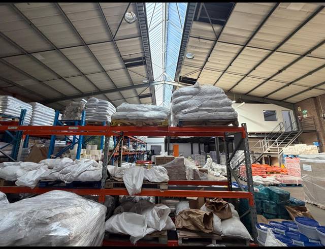 1,760M² WAREHOUSE TO LET IN KYALAMI